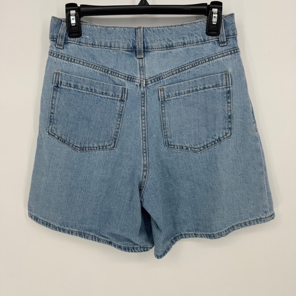 MNG Denim Pleated High Waist Shorts Light Wash Women's Size 4 - Picture 2 of 4